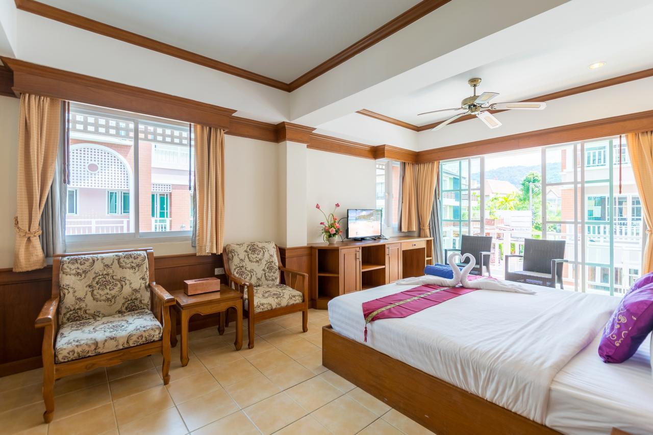 Chaba Kata Beach Hotel Room photo