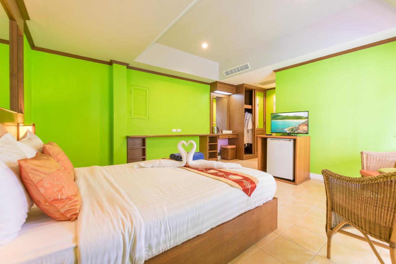 Chaba Kata Beach Hotel Room photo